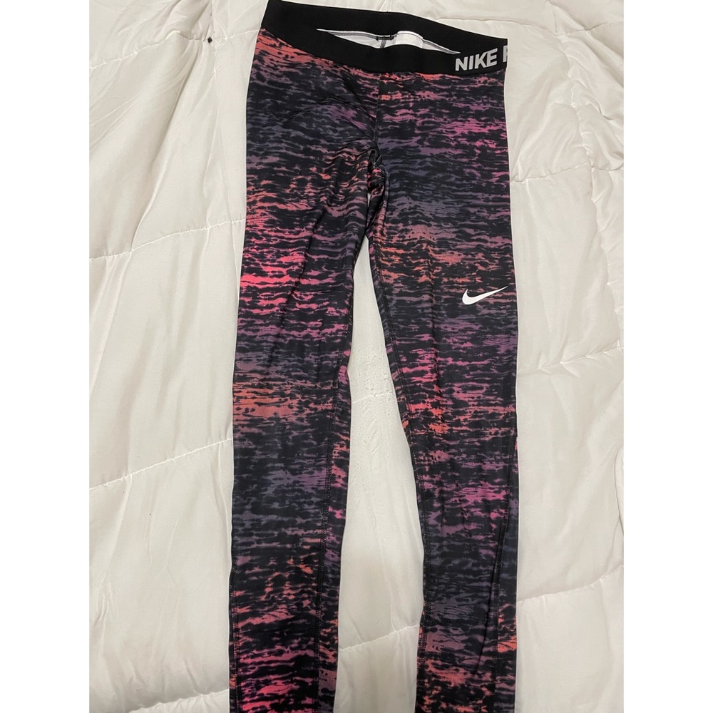 NEVER WORN Nike Pro Dri-Fit Leggings